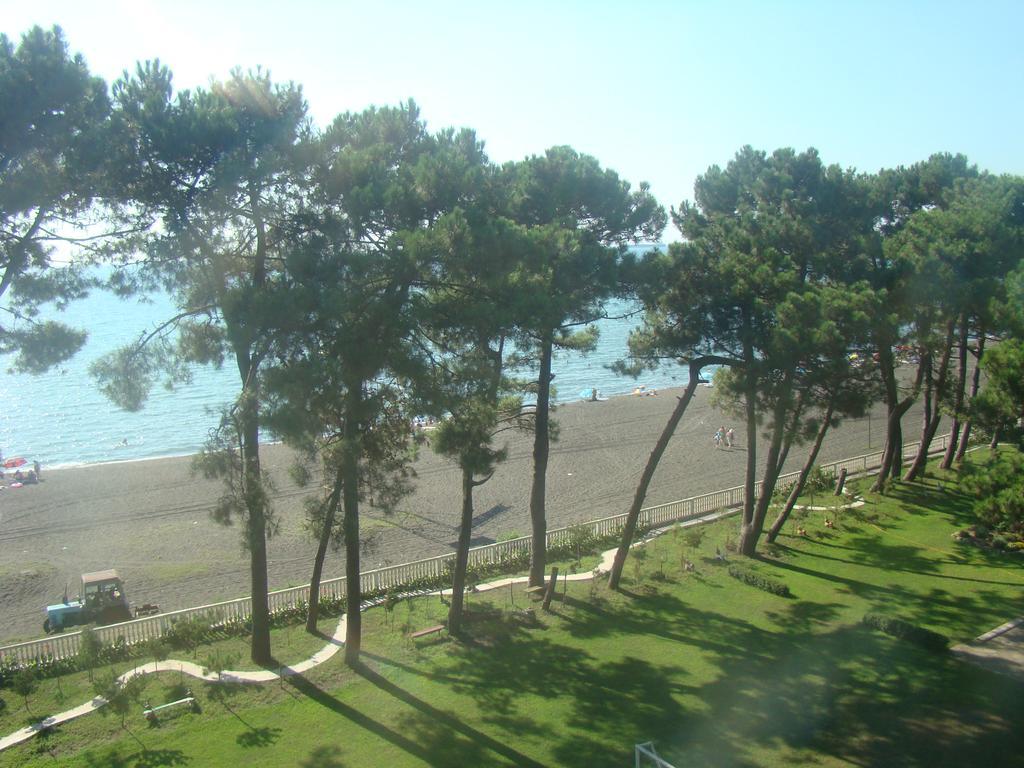 אורקי Kolkhida Resort & Spa מראה חיצוני תמונה