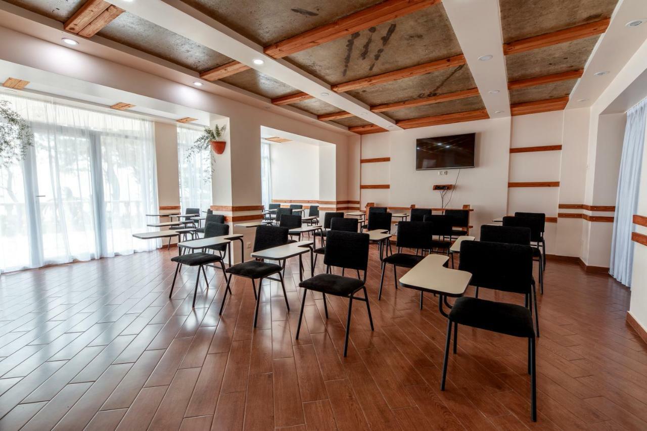 אורקי Kolkhida Resort & Spa מראה חיצוני תמונה